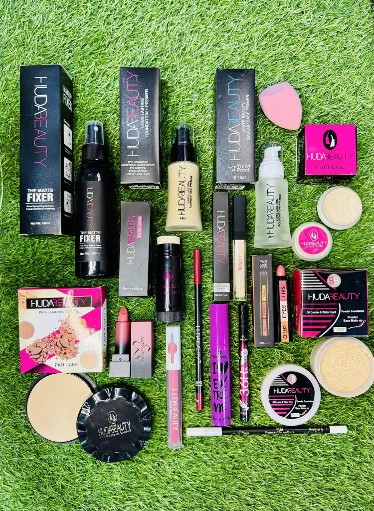16 in 1 Makeup Deal - Complete Beauty Essentials Set